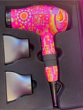 amika Bright Pink The CEO Hair Dryer with Floral Accents “brand New”